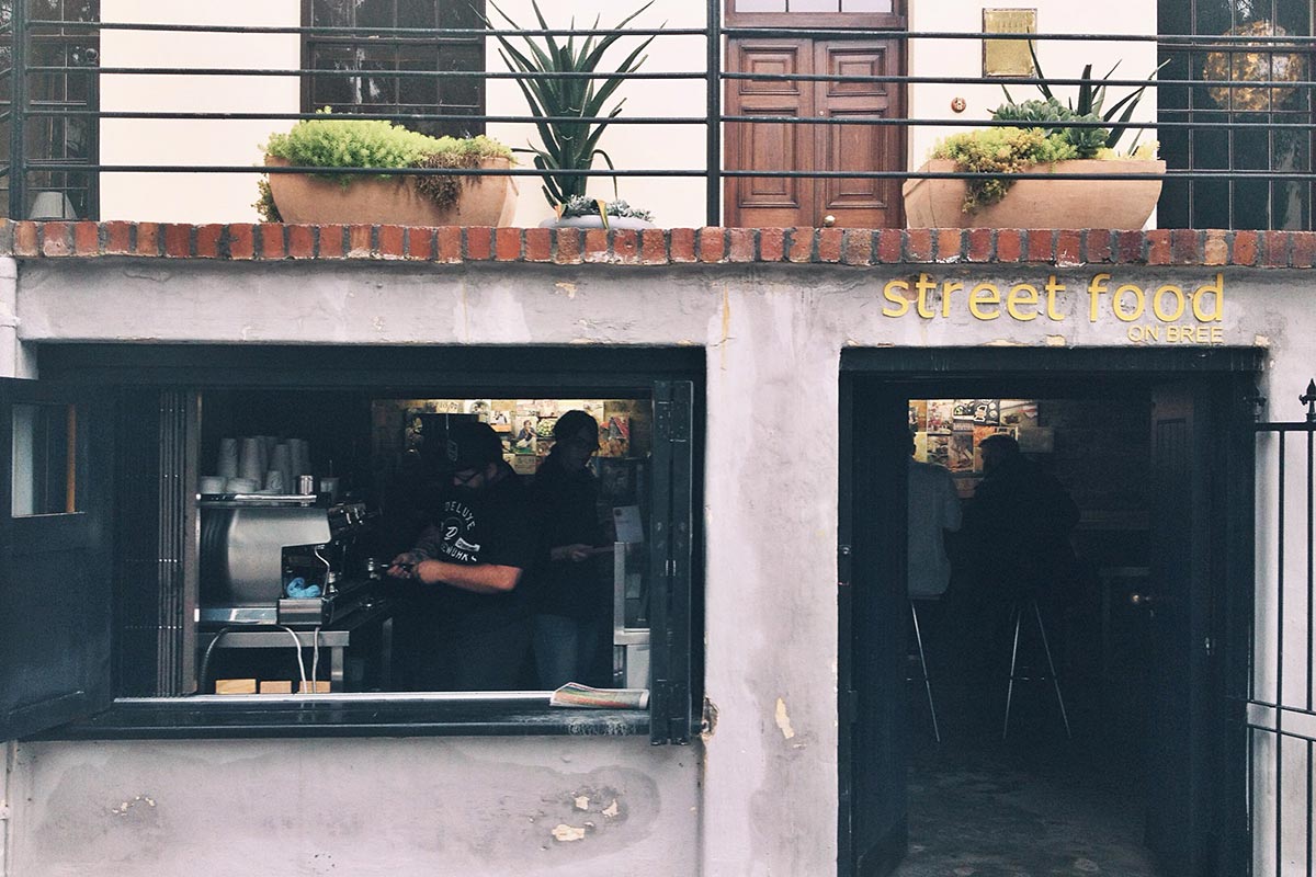 Miss Moss // Street Food on Bree