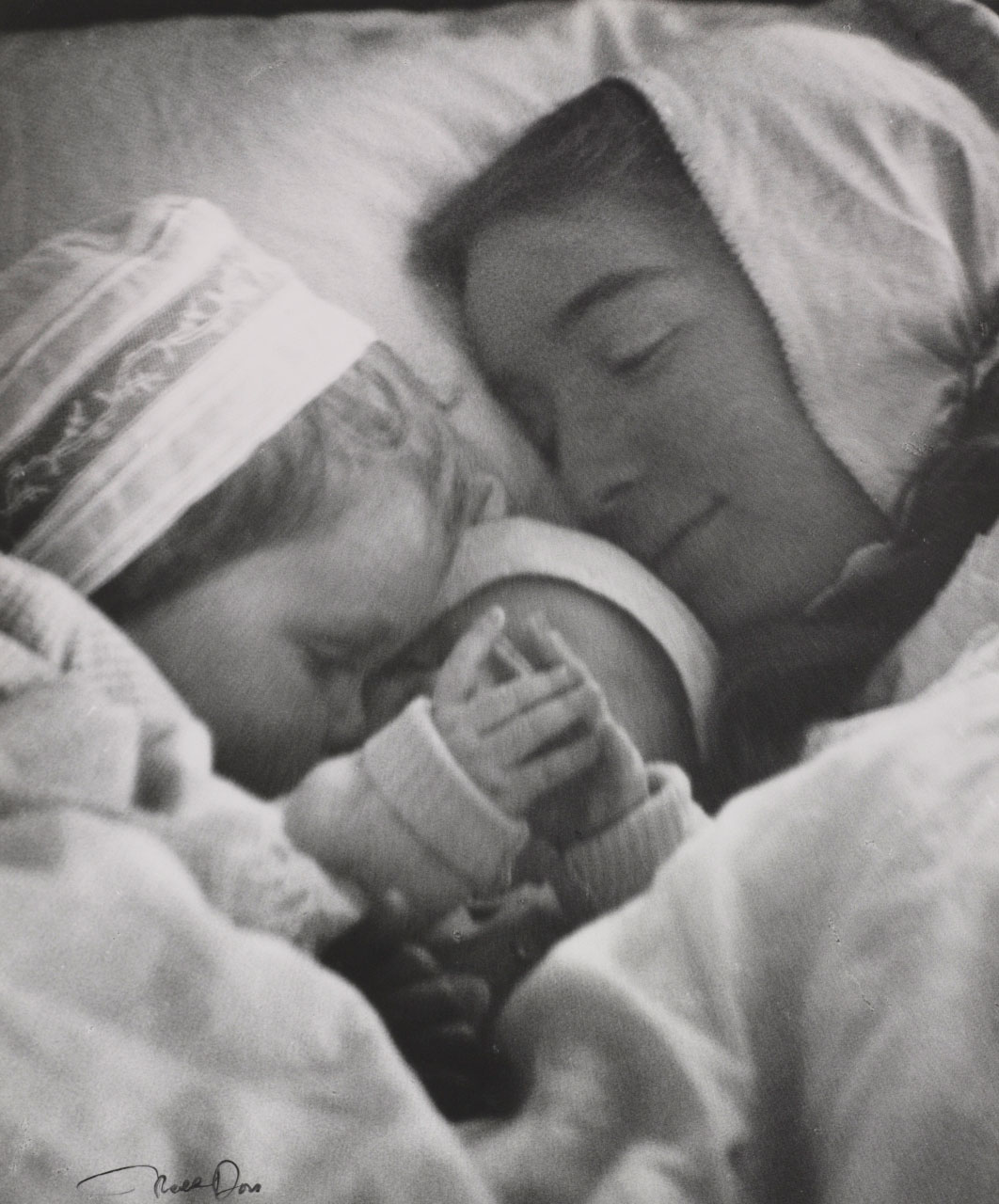 Nell Dorr: Mother & Child, featuring Tasha Tudor